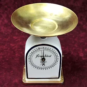 Редкость! Антикварные Кухонные Фарфоровые Весы на 10 кг. KRUPS IDEAL, Германия -1915 год.
