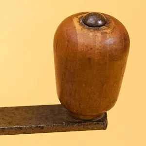 Коллекционная Ручная Механическая Кофемолка ROCK HARD, США - середина ХХвека.