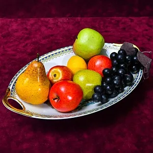 Сервировочное Блюдо из коллекции «Monarchin» Фарфор KAISER Германия - 1979 год.