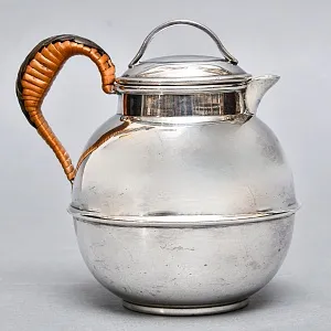 Винтажный Металлический Кувшинчик - Молочник - Сливочник. Silverplate, Лондон Англия 50-гг.