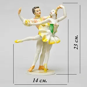 Коллекционная Фарфоровая Статуэтка «Танец из балета «СПЯЩАЯ КРАСАВИЦА», Hutschenreuther Германия.