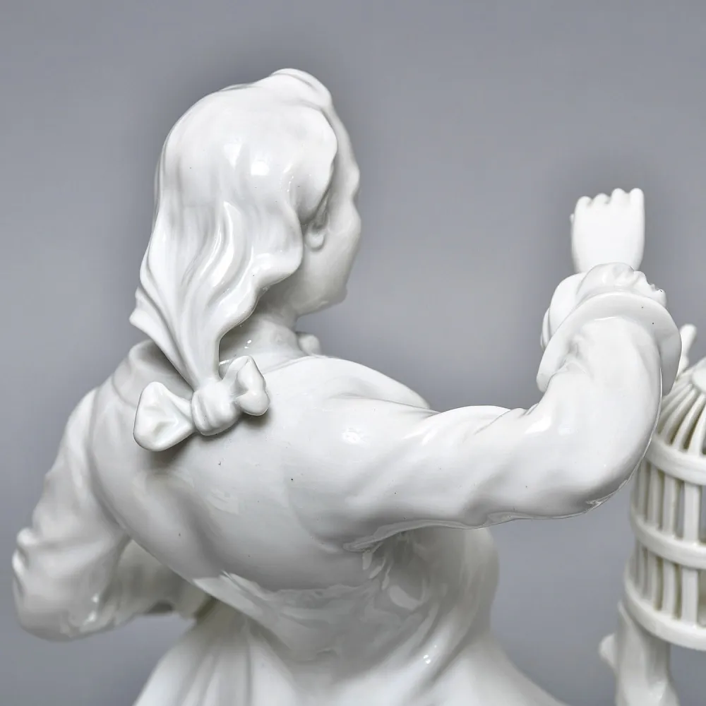 Антикварная Фарфоровая статуэтка «Птицелов с собакой», Fraureuth Германия, 1919 - 1926 годы. 