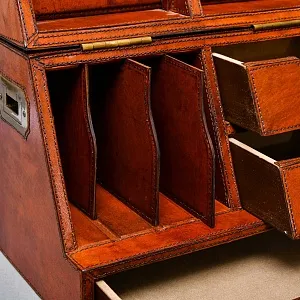 Редкость! Эксклюзивный Кабинетный Настольный Набор Четыре Предмета «БЮРО», Кожа Flamant, Бельгия.