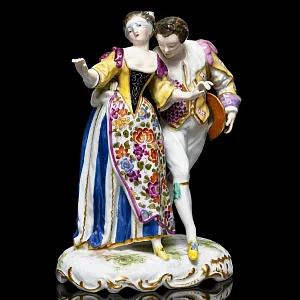 Коллекционная Фарфоровая статуэтка «Пара на Карнавале», Edme Samson Франция, 1940 - 1969 годы. 