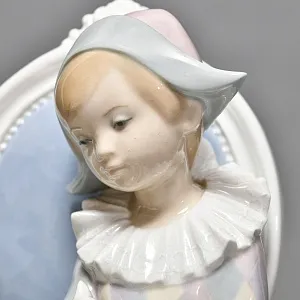 Коллекционная Фарфоровая статуэтка «Маленький Арлекин с кошкой», Lladro (Лядро) Испания.