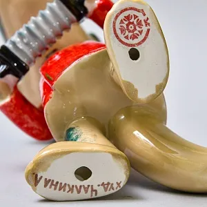 Авторская Коллекционная Фарфоровая Статуэтка «Крокодил Гена», Россия.