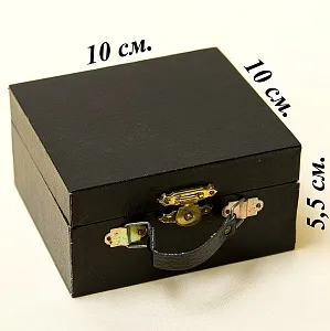 Набор для Специй Солонка + Перечница в футляре, Фарфор, Франция 50 -е годы ХХ века.