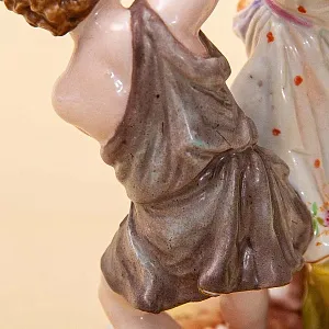 Антикварная Фарфоровая Статуэтка «Хулиганы», C.G.SCHIERHOLZ & SON Германия -1865 -1907 годы.