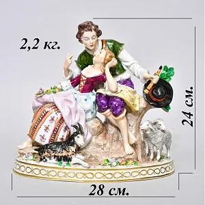 Коллекционная Фарфоровая статуэтка «Любовная пара», SITZENDORF Германия, середина ХХ века.