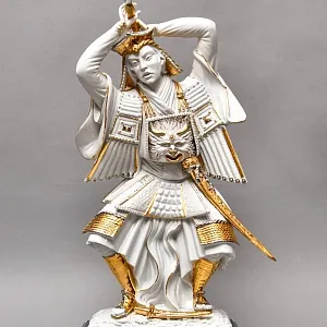 Большая Авторская Фарфоровая статуэтка «Самурай - Путь Воина», Ahura Италия, 80-е годы ХХ века.