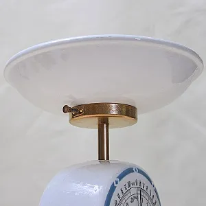 Редкость! Старинные Кухонные Весы в Фарфоровом корпусе KRUPS IDEAL, Германия -1915 год.