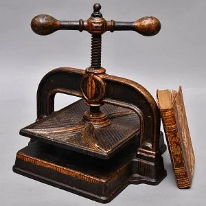 Редкость! Антикварный Чугунный Ручной Механический Книжный Пресс, Германия вторая половина ХIХ века.