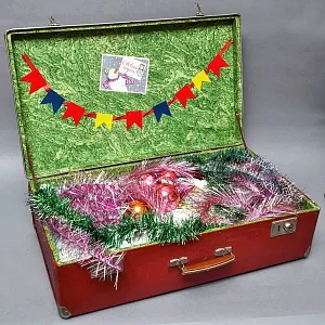 Советские Новогодние Ёлочные игрушки «Бабушкин Чемодан» - 65 штук.  СССР.