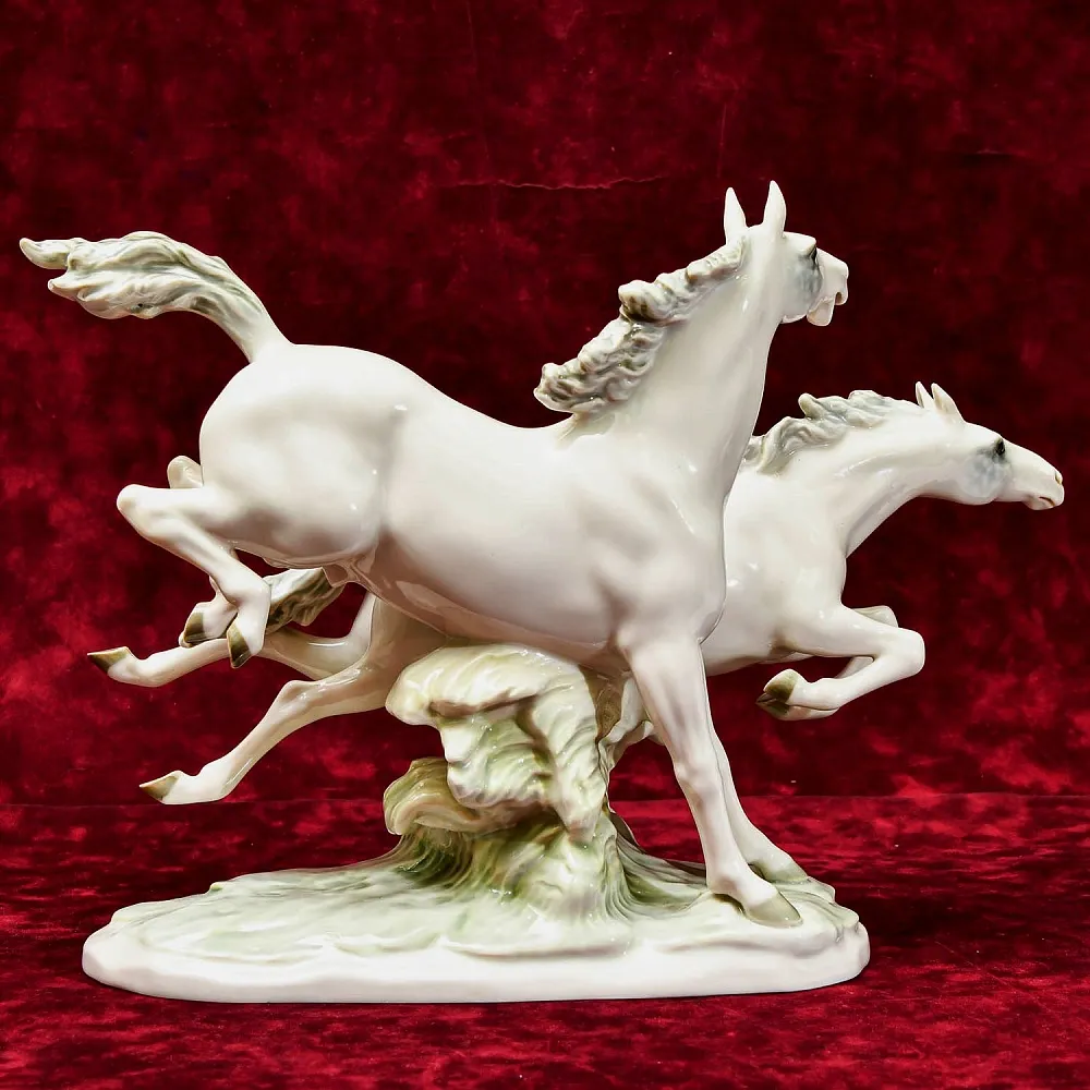 Коллекционная Фарфоровая Статуэтка «БЕГУЩИЕ ЛОШАДИ», Hutschenreuther,  Германия, 1968-1970 гг.