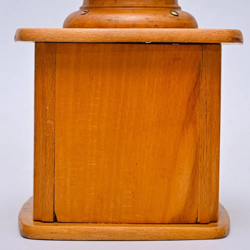 Коллекционная ручная механическая кофемолка «ARMIN» Бельгия, середина ХХвека.