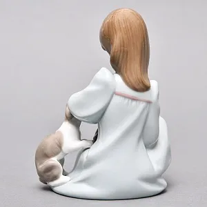 Коллекционная Фарфоровая статуэтка «Девочка с кошкой и собакой», Lladro / Лядро Испания. 