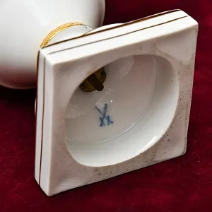 Антикварная Фарфоровая Ваза «Цветочный Букет», MEISSEN Германия, первая половина ХХ века.