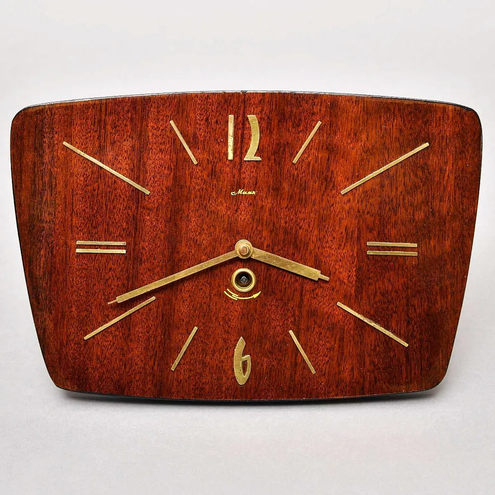 Редкость! Механические Настенные Часы «МАЯК» в деревянном корпусе - СССР - 1965 год.