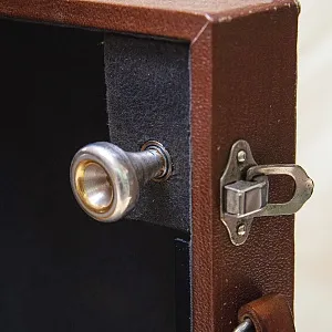 Дизайнерская Электрическая Настольная Лампа Светильник «Труба в Кофре» - 1965г».