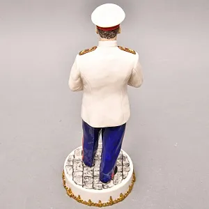Коллекционная Авторская Статуэтка «Генералиссимус СССР - Сталин И.В.», фарфор, Россия. 