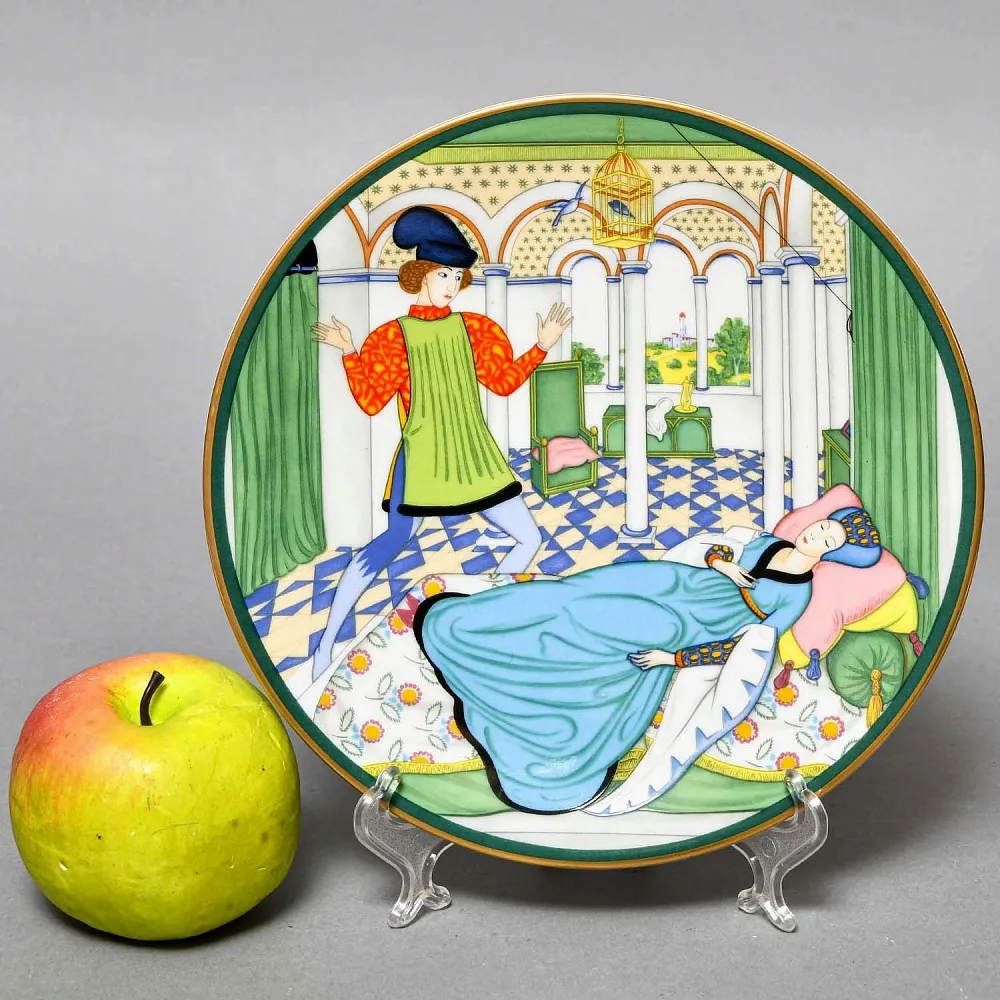 Коллекционная Фарфоровая тарелка «Спящая красавица», Villeroy&Boch Германия - 1982 год. 