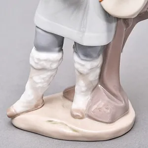 Коллекционная Фарфоровая статуэтка «Мальчик с барабаном», Lladro (Лядро), Испания.