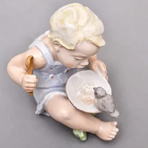 Коллекционная Фарфоровая статуэтка «Завтрак вдвоем. Девочка и птица», ROSENTHAL Германия - 1938 год. 