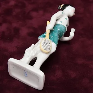 РЕДКОСТЬ!! Фарфоровая Статуэтка «Бадминтонистка», ЛФЗ СССР - 1955 год.