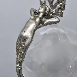 Роскошный Старинный Хрустальный Графин - Декантер в стиле Модерн, Франция первая половина ХХ века.