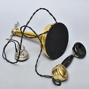 Антикварный Телефонный аппарат - Телефон «BURGUNDER - Phono Prive», Франция начало ХХ века.