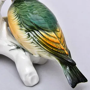 Коллекционная Фарфоровая статуэтка «Две птицы на ветке», Karl Ens Германия, середина ХХ века.