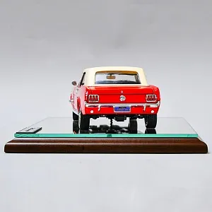Коллекционная Металлическая Модель «Автомобиль -  Ford Mustang 1965» Германия.
