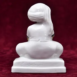 Коллекционная Фарфоровая статуэтка «Восточный Паж», Karl Ens Германия, первая половина ХХ века.