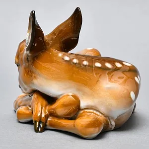 Коллекционная Фарфоровая статуэтка «Лежащий Олененок», ROSENTHAL Германия, 1943 - 1946 годы. 