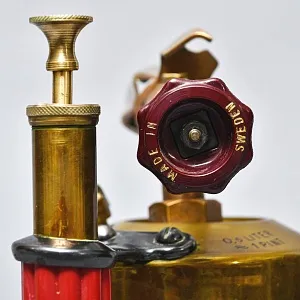 Винтажная Бензиновая Горелка - Паяльная Латунная Лампа, Швеция середина ХХ века. 