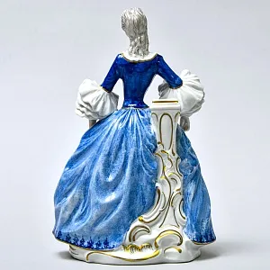 Редкость!!! Коллекционная Фарфоровая Статуэтка «Девушка в голубом платье», Unterweissbach Германия - 1958 год.