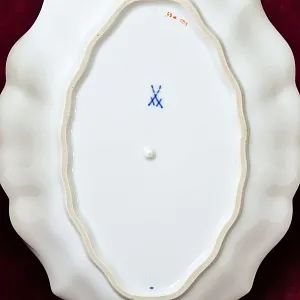 Коллекционная Тарелка овальной формы - Блюдо «Цветочный Букет», MEISSEN Германия.