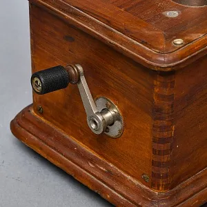 Антикварный Настольный Телефонный аппарат - Телефон «La Telephone - Phono Prive», Франция -1915 год.
