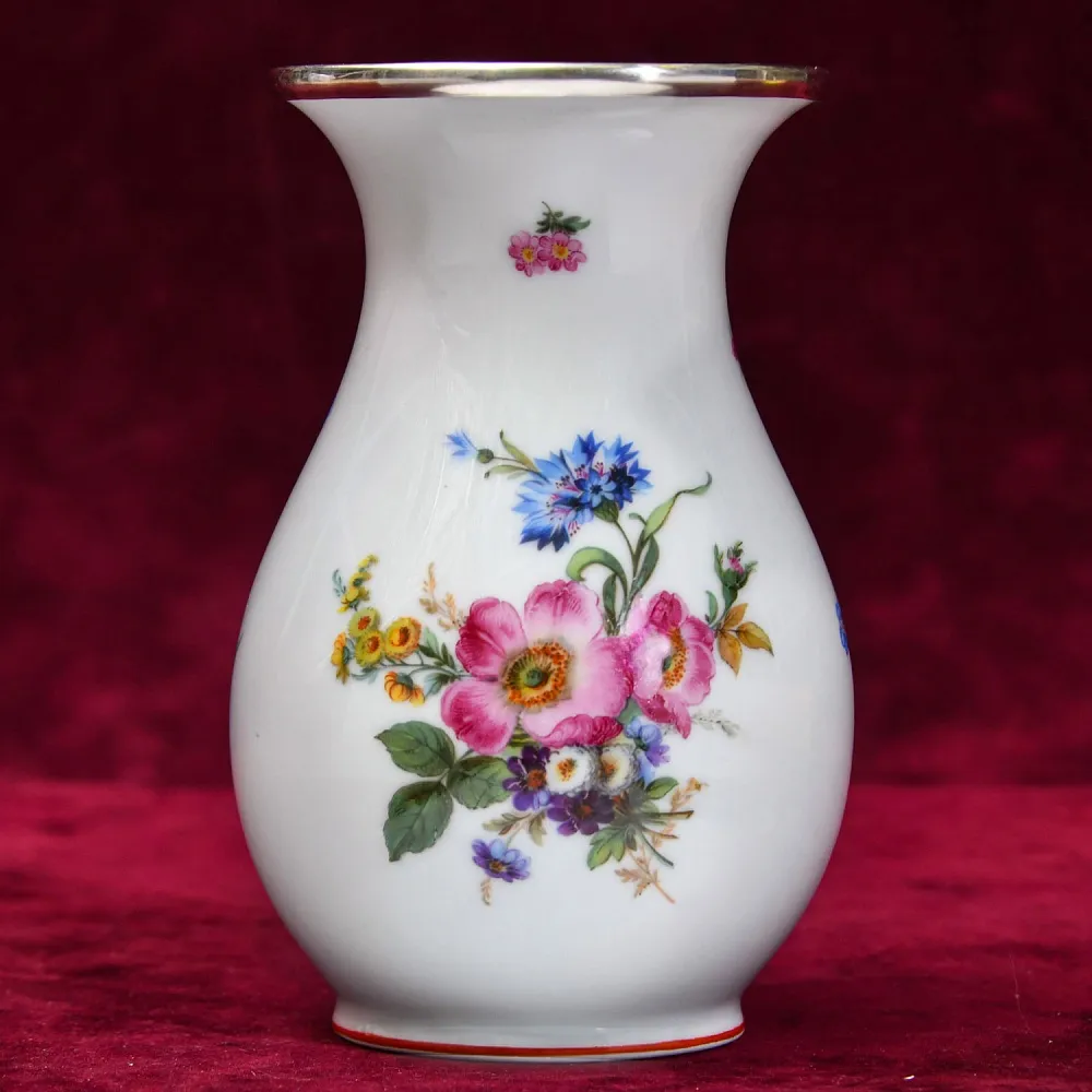 Классическая Фарфоровая Вазочка «Летний букет», Rosenthal Германия - 1946 год.