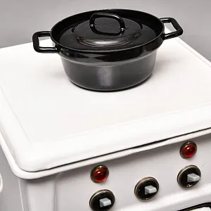 Винтажная Электрическая Игрушка - Кукольный детский набор - Плита с Посудой, Германия -80 гг.. 