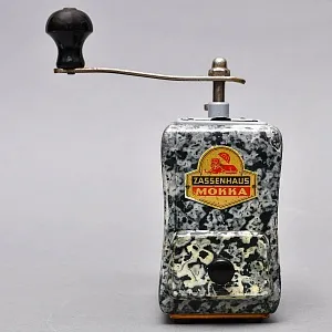 Редкость! Узкая Ручная Механическая Кофемолка «Мокка» Zassenhaus Германия.