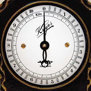 Кухонные Антикварные Механические Весы KRUPS Германия -1910 год.