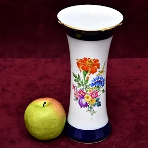 Коллекционная Фарфоровая Ваза для Цветов, MEISSEN Германия, первая половина ХХ века.