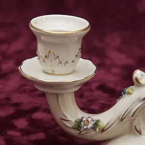 Подсвечник «Путти» Фарфор - Von Schierholz - Германия 1930-1950 годы ХХ века.