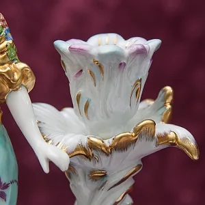 Фарфоровая Статуэтка - Подсвечник на одну Свечу «Девушка в золотом» SANDIZELL Германия.