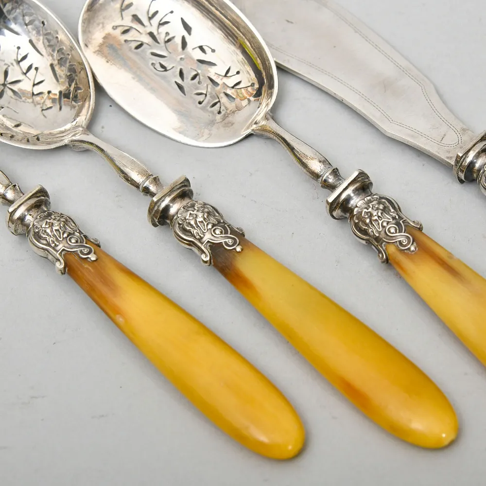 Винтажный Набор для Закусок - 4 предмета, Франция - первая половина ХХ века.