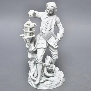 Антикварная Фарфоровая статуэтка «Птицелов с собакой», Fraureuth Германия, 1919 - 1926 годы. 