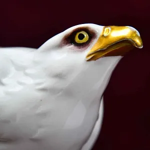 Редкость! Антикварная Фарфоровая Статуэтка «Птица - ОРЕЛ», HERTWIG Германия, 1914 - 1945 годы.