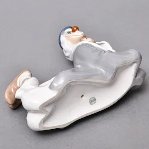 Коллекционная Фарфоровая статуэтка «Клоун в галстуке - бабочке», Casades Испания, вторая половина ХХ века.