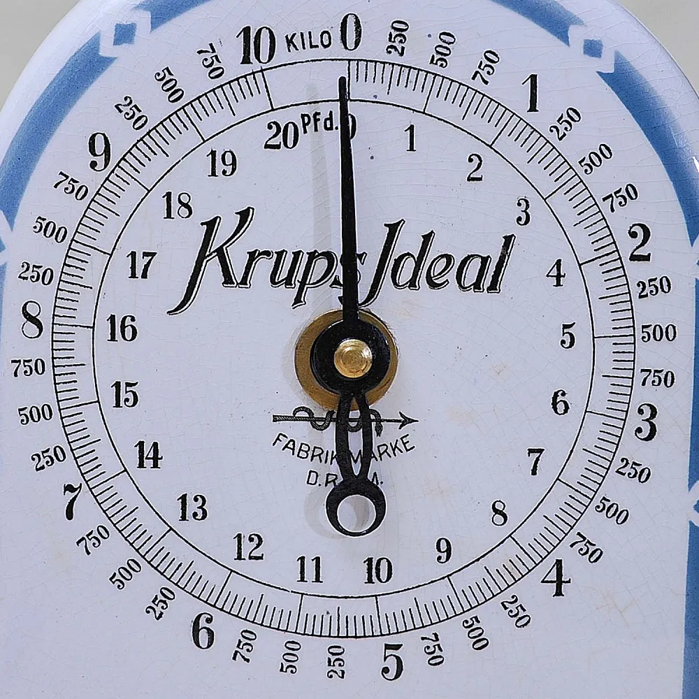 Редкость! Старинные Кухонные Весы в Фарфоровом корпусе KRUPS IDEAL, Германия -1915 год.